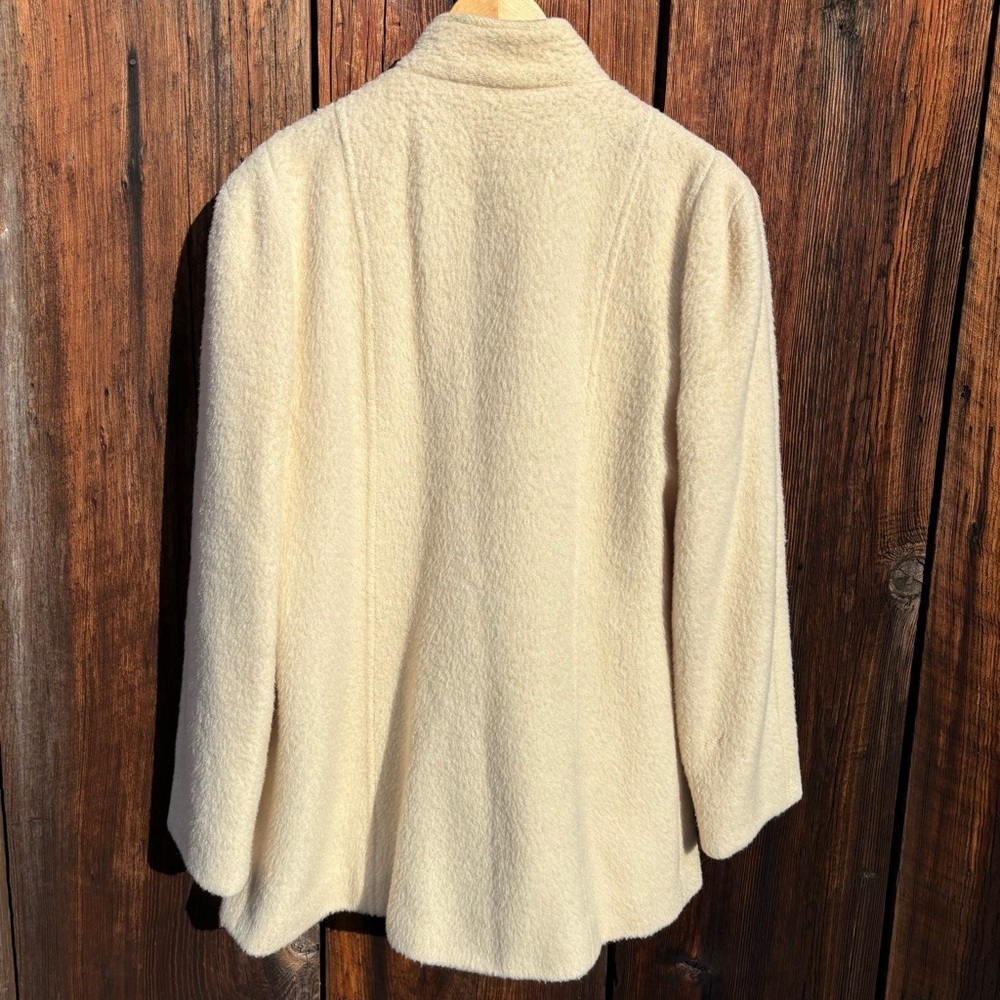 Vintage Wool Women's Coat Cream Color Label: International Scene Size M - Picture 2 of 13